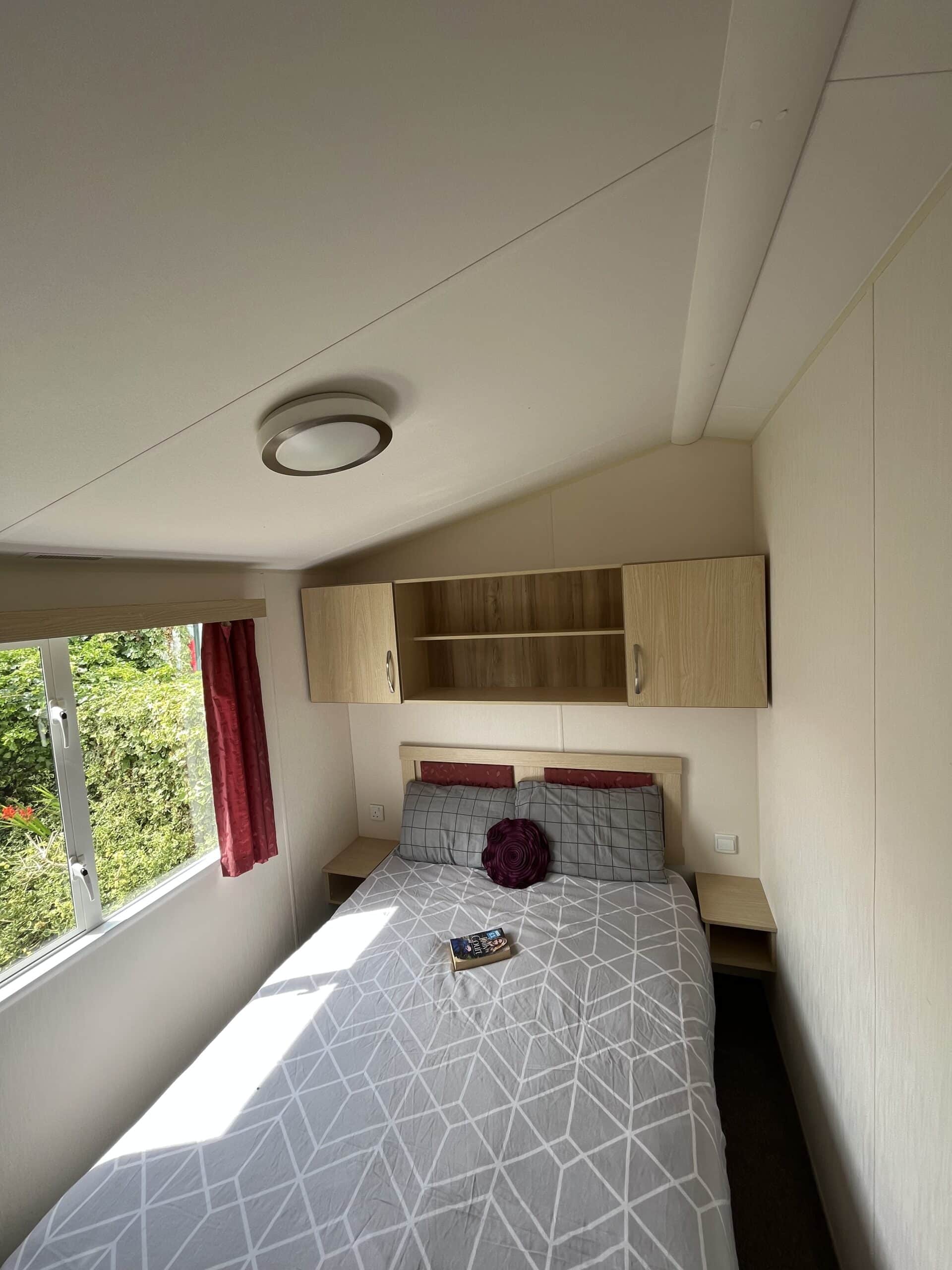 Image of primary bedroom
