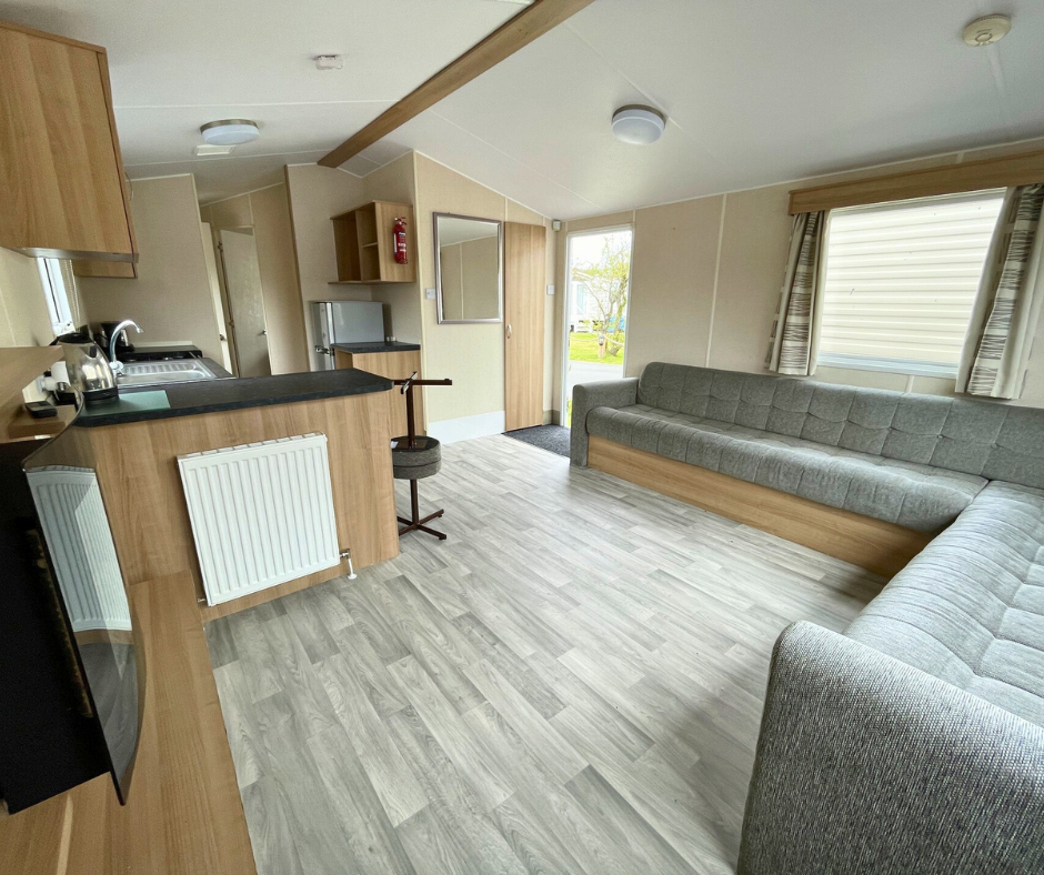 2014 Atlas Moonstone
