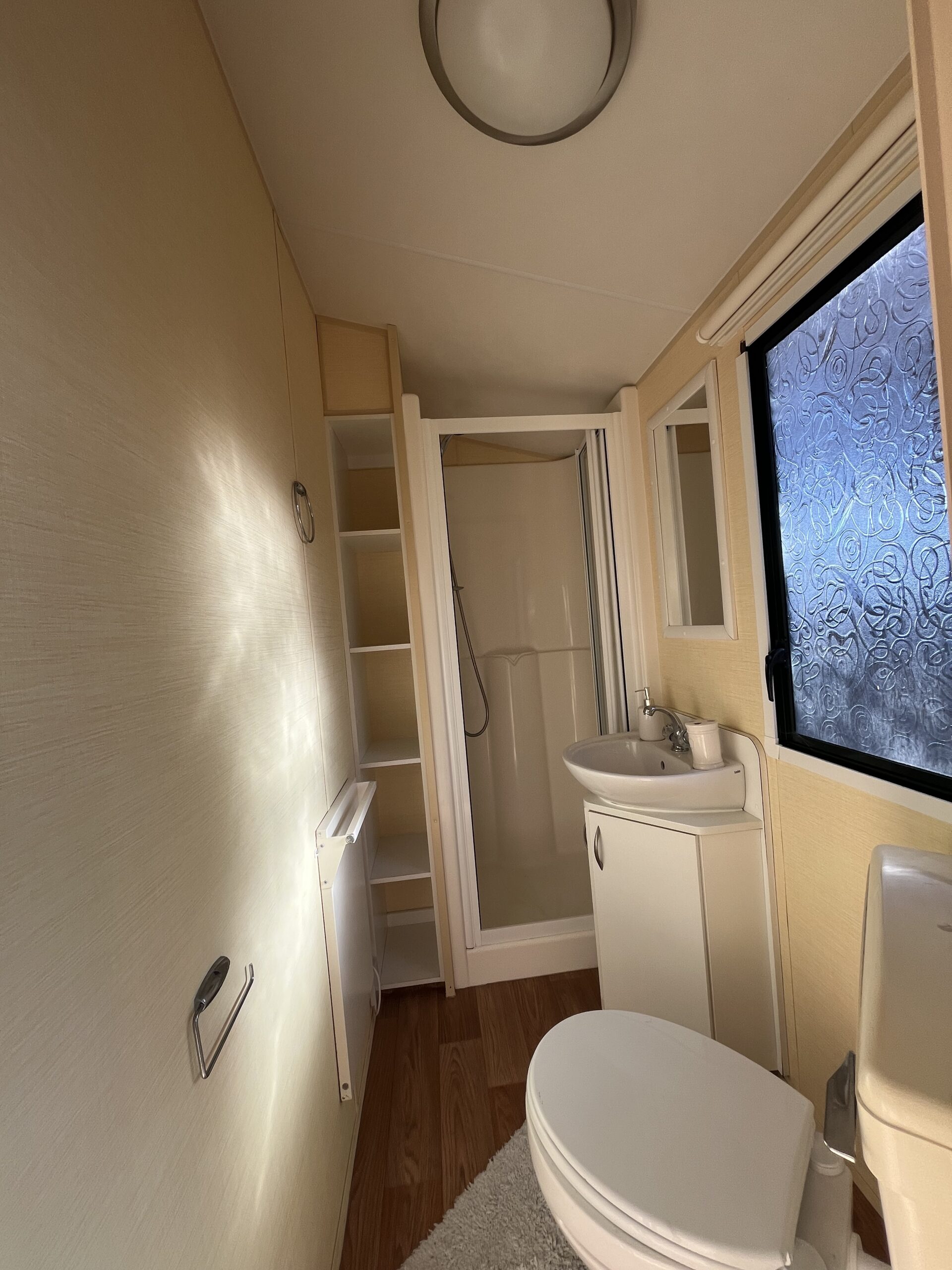Bathroom of Herald Gold