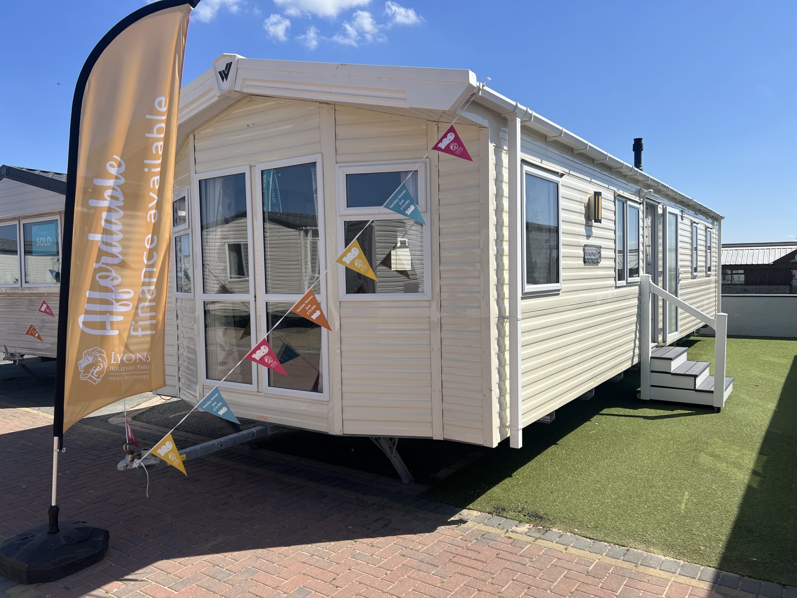 Willerby Brockenhurst for sale at Robin Hood (2)
