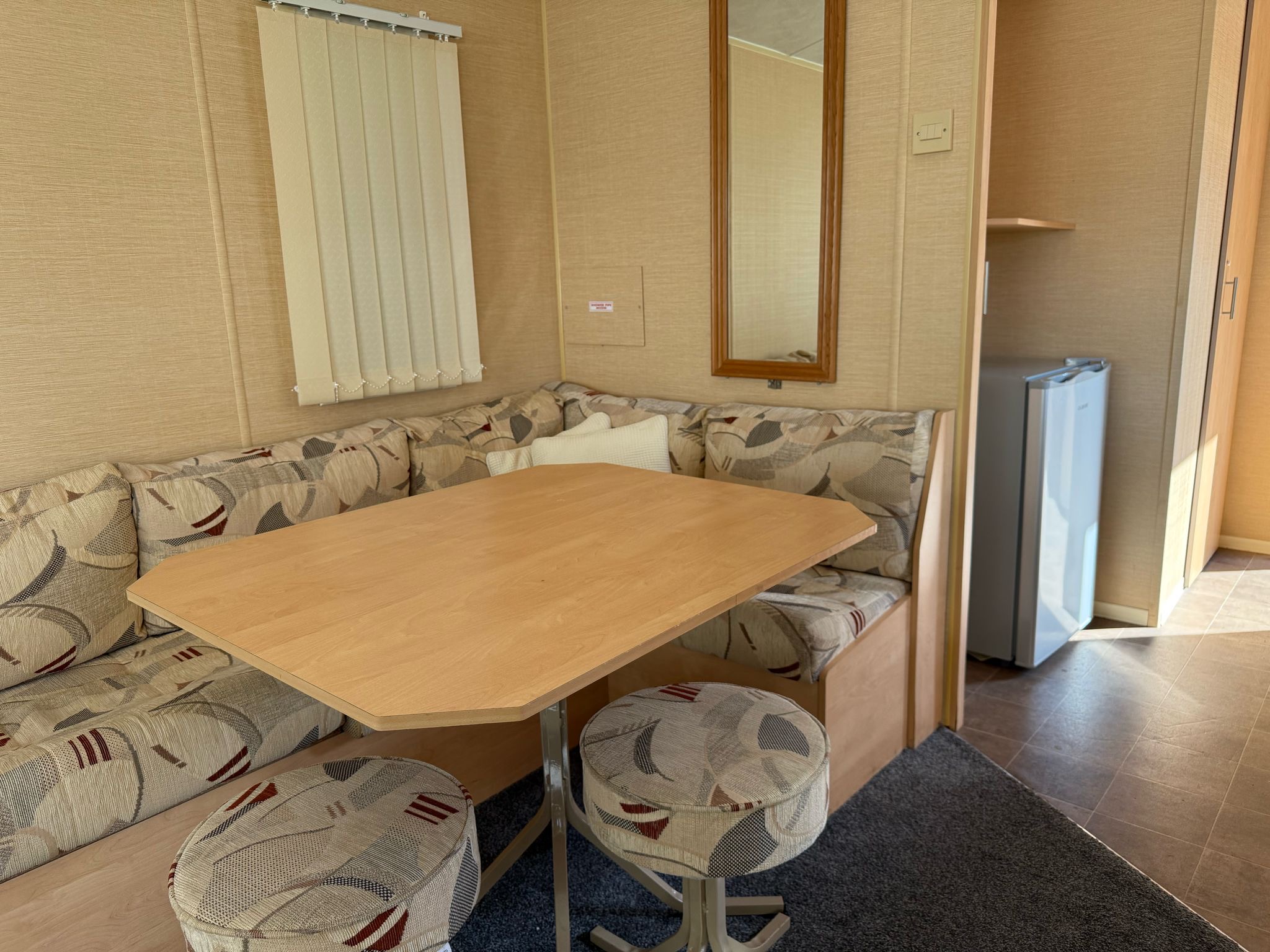 Willerby Magnum Holiday Home For Sale At Lyons Holiday Parks (4)