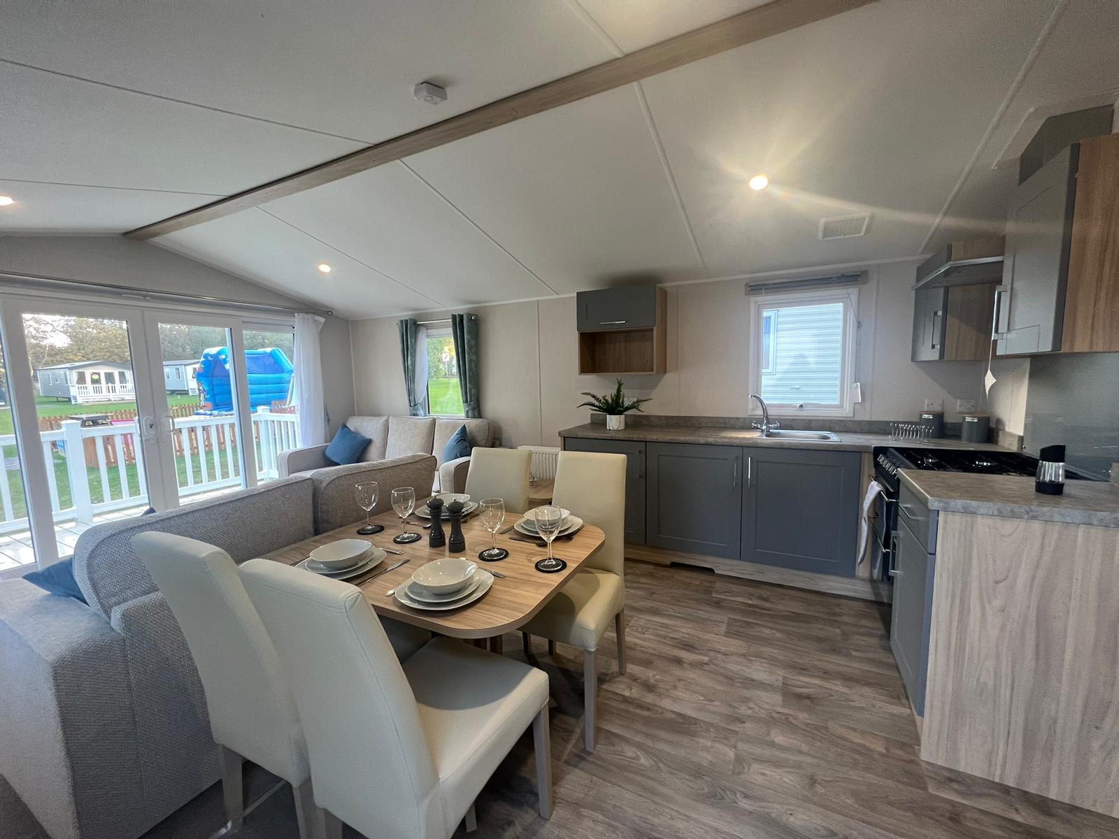 Willerby Malton For Sale At Lyons Holiday Parks - Eryl Hall (1)