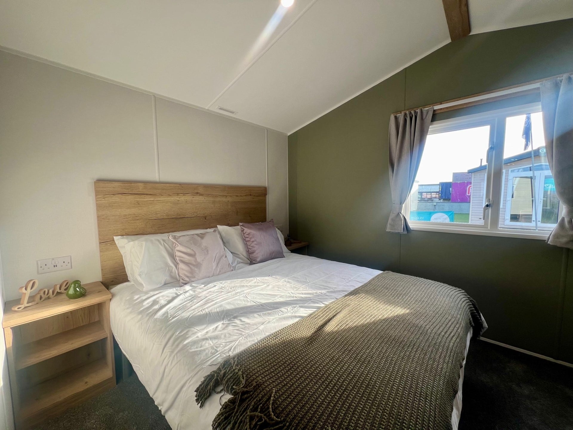 Bedroom of 2024 Willerby Delyn