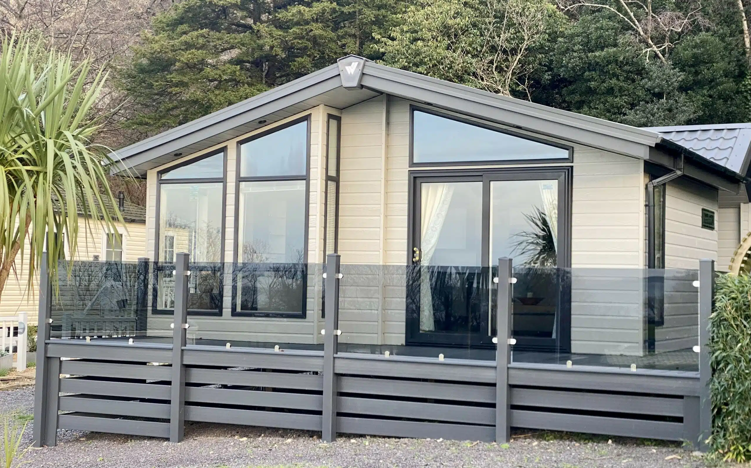 Exterior of 2022 New Hampshire Lodge