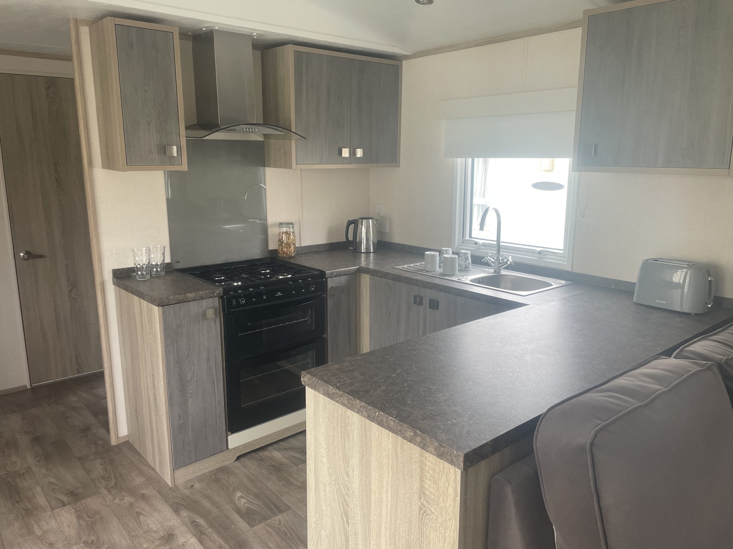2018 Carnaby Oakdale