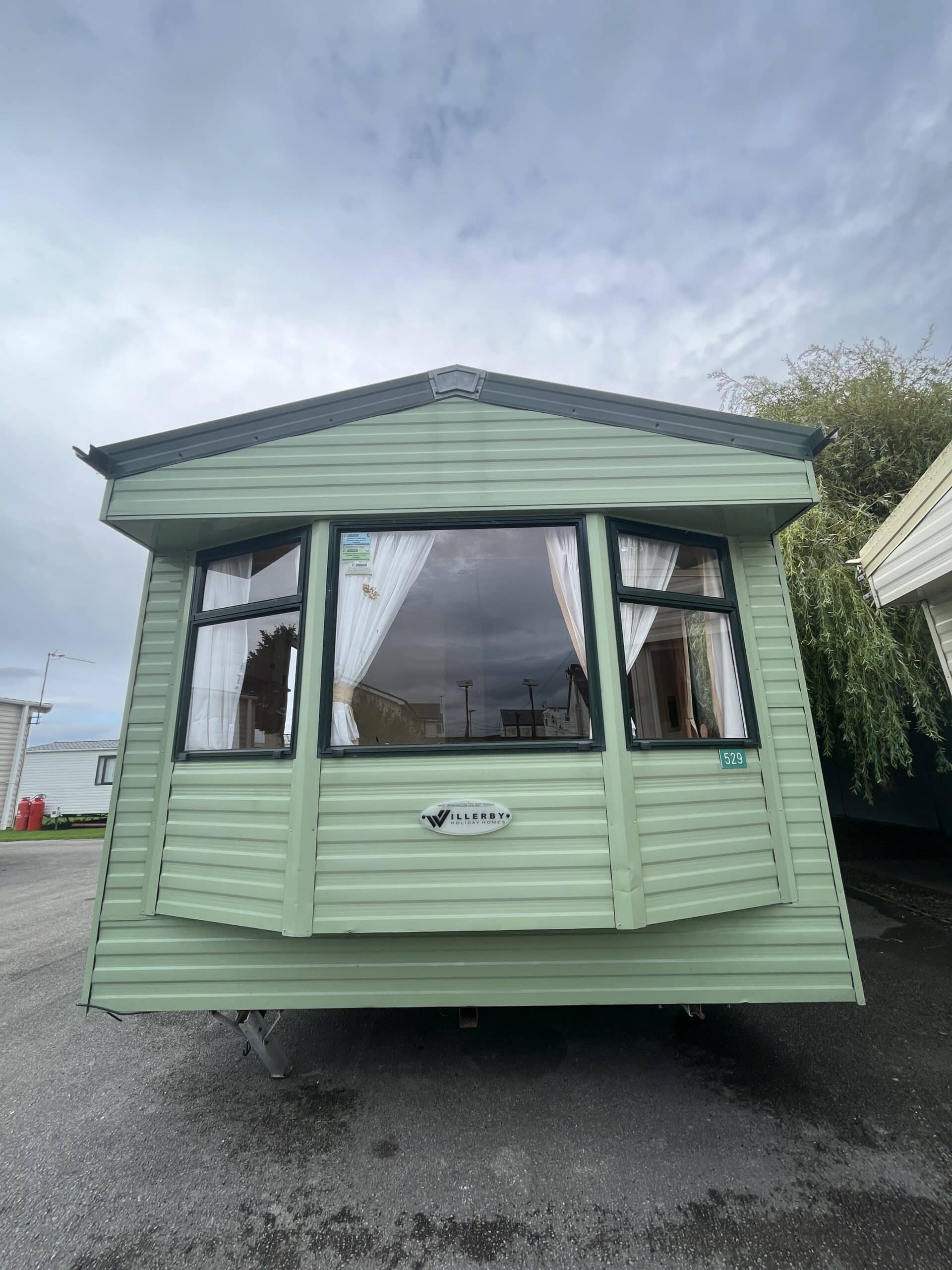 Exterior of Willerby Herald Gold