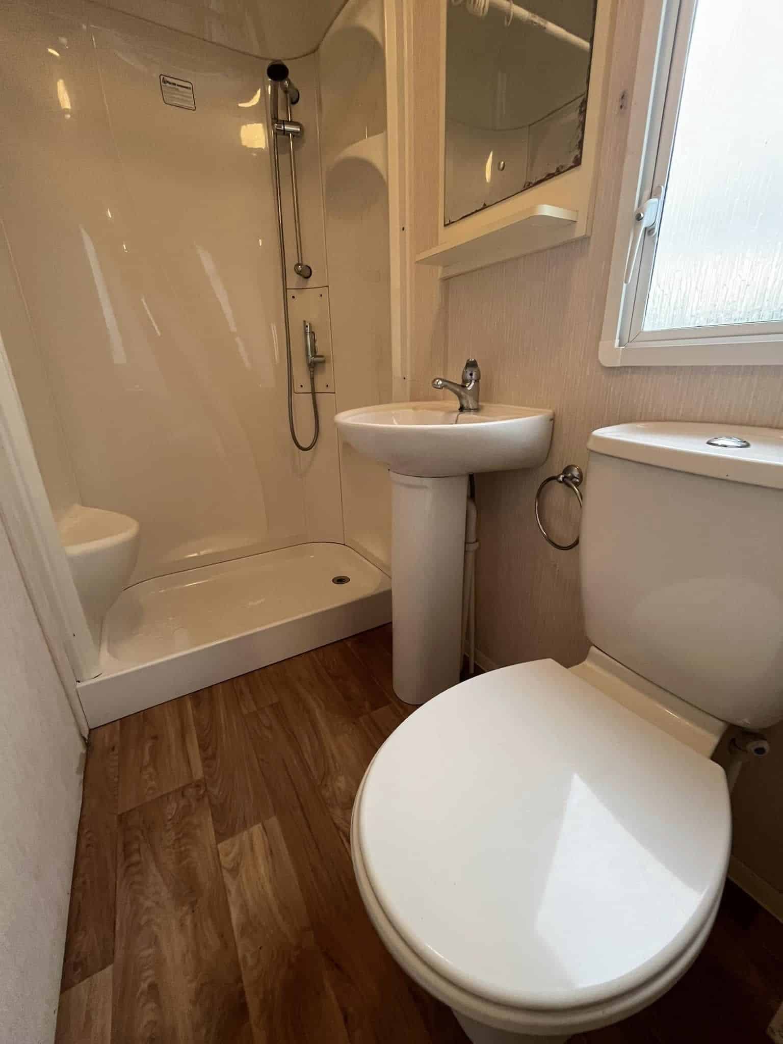 Bathroom of ABI Vista